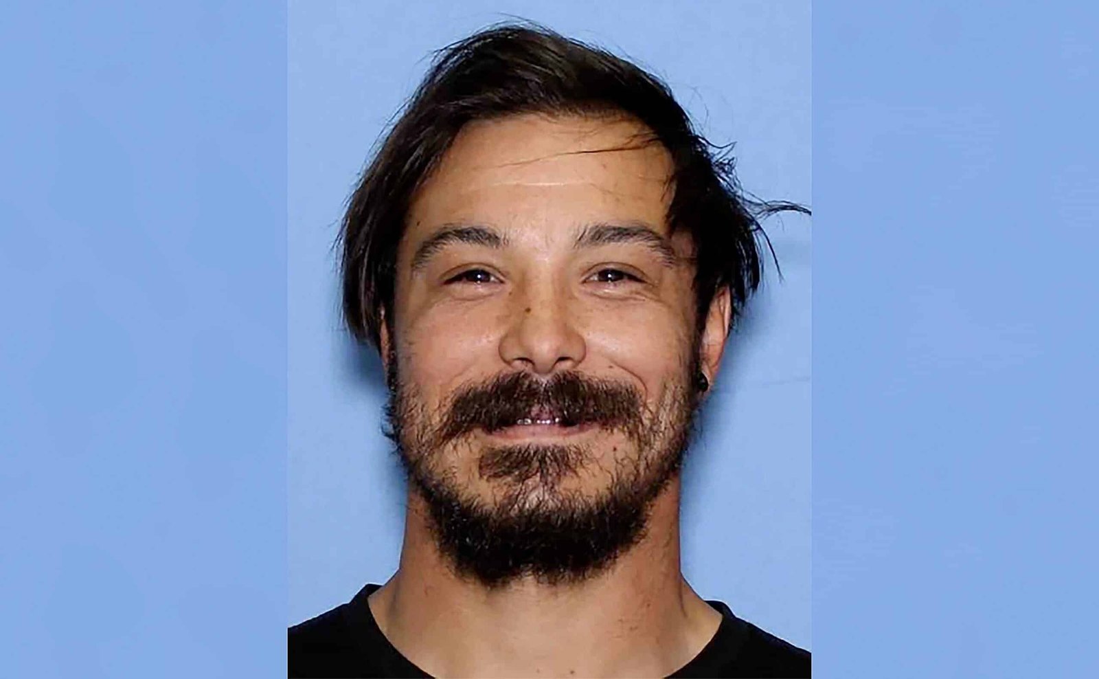 Father who killed 3 daughters was 'active dad', but the 'system failed it', says the ex -wife's lawyer
